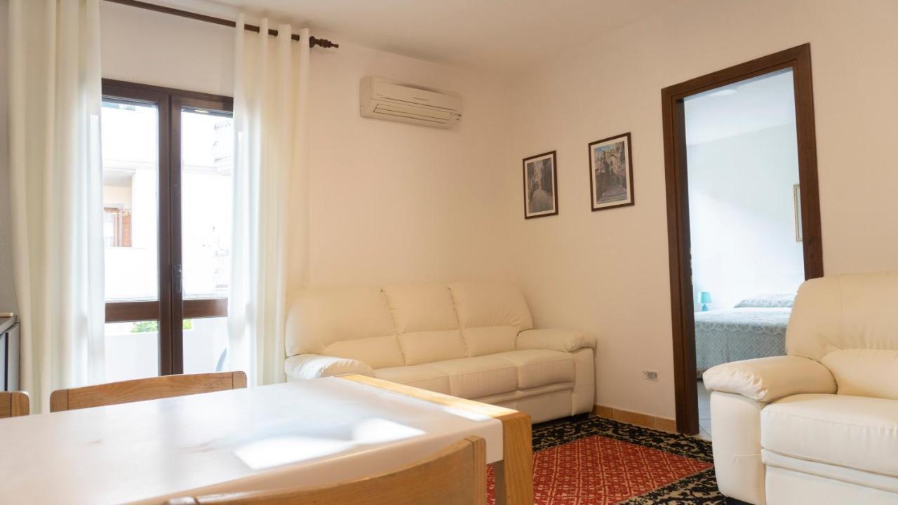 Sa Domu Downtown - Pms Casevacanze Olbia Exterior photo
